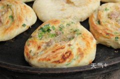 ������ɫ��ʳС������Щ ��������Щ��ɫ��С��