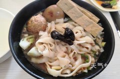 ɽ����ͬ��ɫС���̵� ɽ����ͬ����Щ��ɫС��