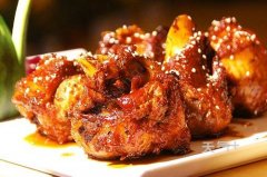 ���������ڵĶ����˹����� ���������˹�����