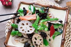 ����С�����ڵ����� ����С����ô��