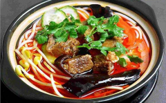 ��һ��ɰ�����˵�Ҫ����Ǯ ɰ�������ǰ�����