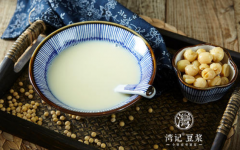 ��Ƕ������˶���Ǯ