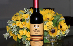 ��̨�������ЩƷ�� ��ˮ�꾭Ӫ����