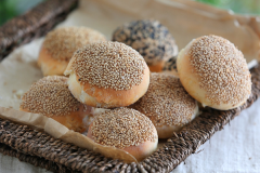 �����ձ����˶���Ǯ