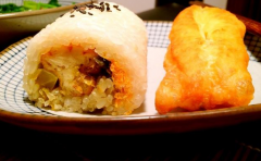 �����ٷ����˷Ѷ���