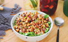 ����跹���˷Ѷ���Ǯ