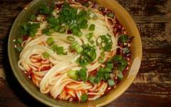 ����С�� ���˷Ѷ���Ǯ