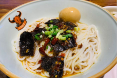 ������ţ���ѧ�����Ƕ���