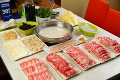 ���Է������˶���Ǯ