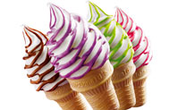 麦当劳缤纷圆筒冰淇淋甜品，摩卡，香芋，蜜瓜，红莓口味